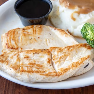 Grilled Chicken Breast (entree)